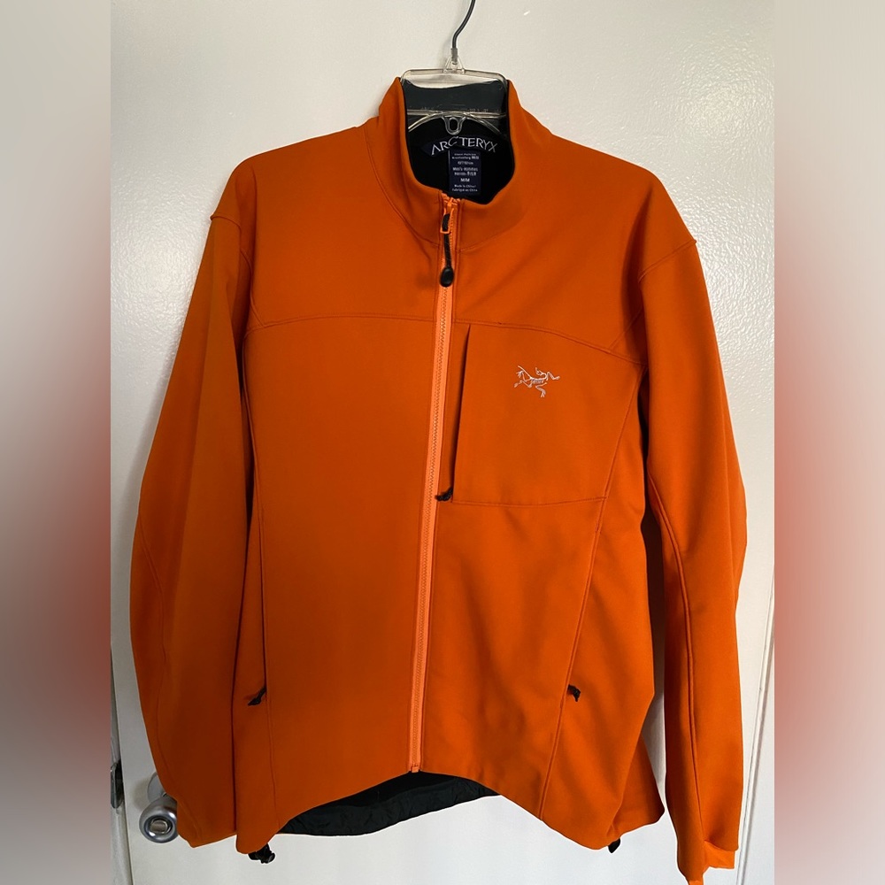Arcteryx Men’s Epsilon SV Soft Shell Jacket Orange Sz Medium